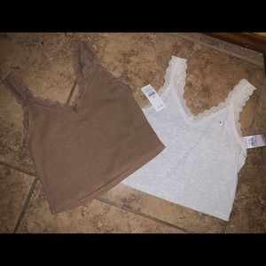 American Eagle tank top .